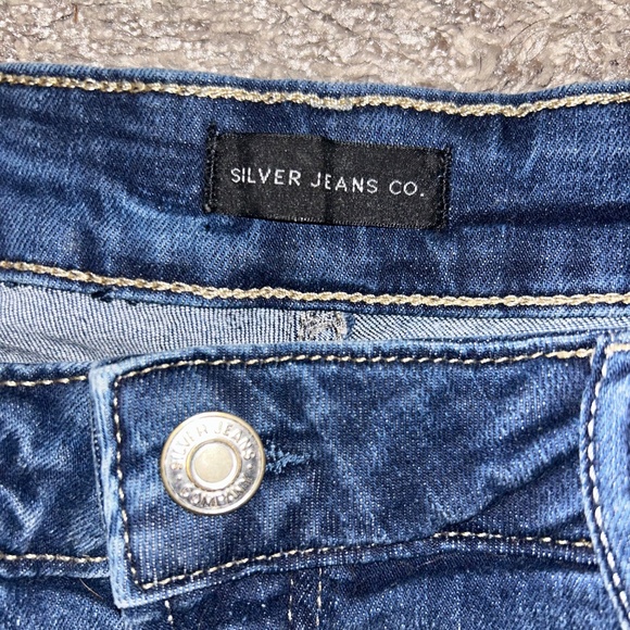 Silver Jeans shorts - Picture 3 of 4